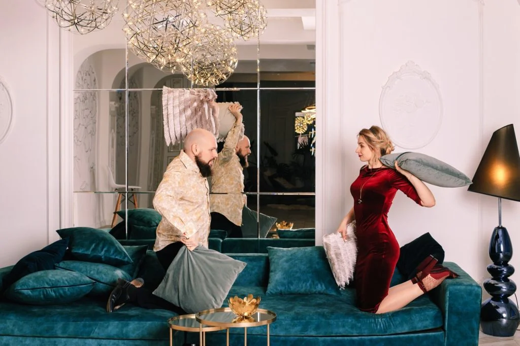 belini nábytek Interiéry ve stylu Hollywood Regency. Inspirujte se s námi 10 Interiéry ve stylu Hollywood Regency