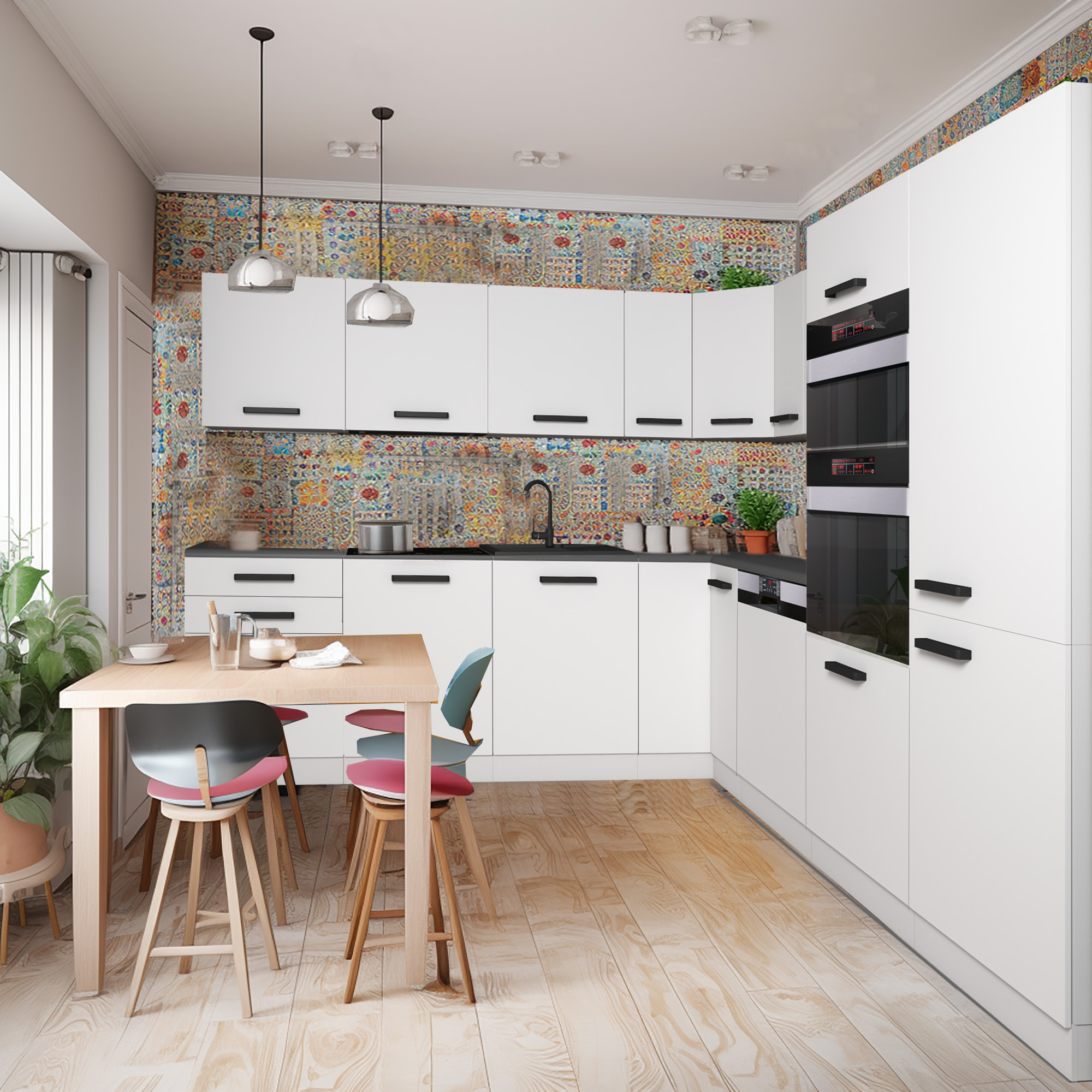 Bílá kuchyně do U s patchwork obkladem a dřevěným stolem